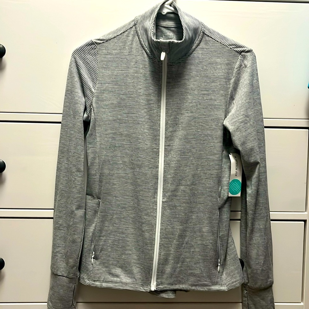 Market & spruce active Remi performance zip up gray. NWT  XS. Stitch Fix.